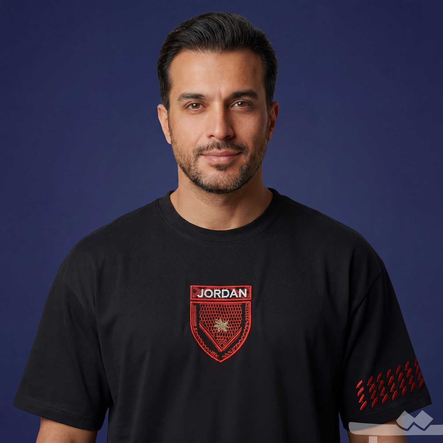 تي شيرت المنتخب والشماغ